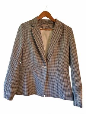 Houndstooth Single-Button Women's Blazer - Blue, cream, and yellowish green.